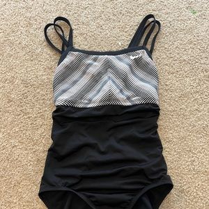 ❗️RESERVED ❗️Nike swimsuit